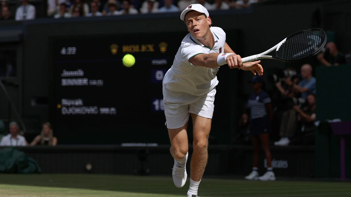 LIVE Wimbledon | Jannik Sinner op ruime voorsprong tegen Novak Djokovic, winnaar treft Alexander Zverev in finale