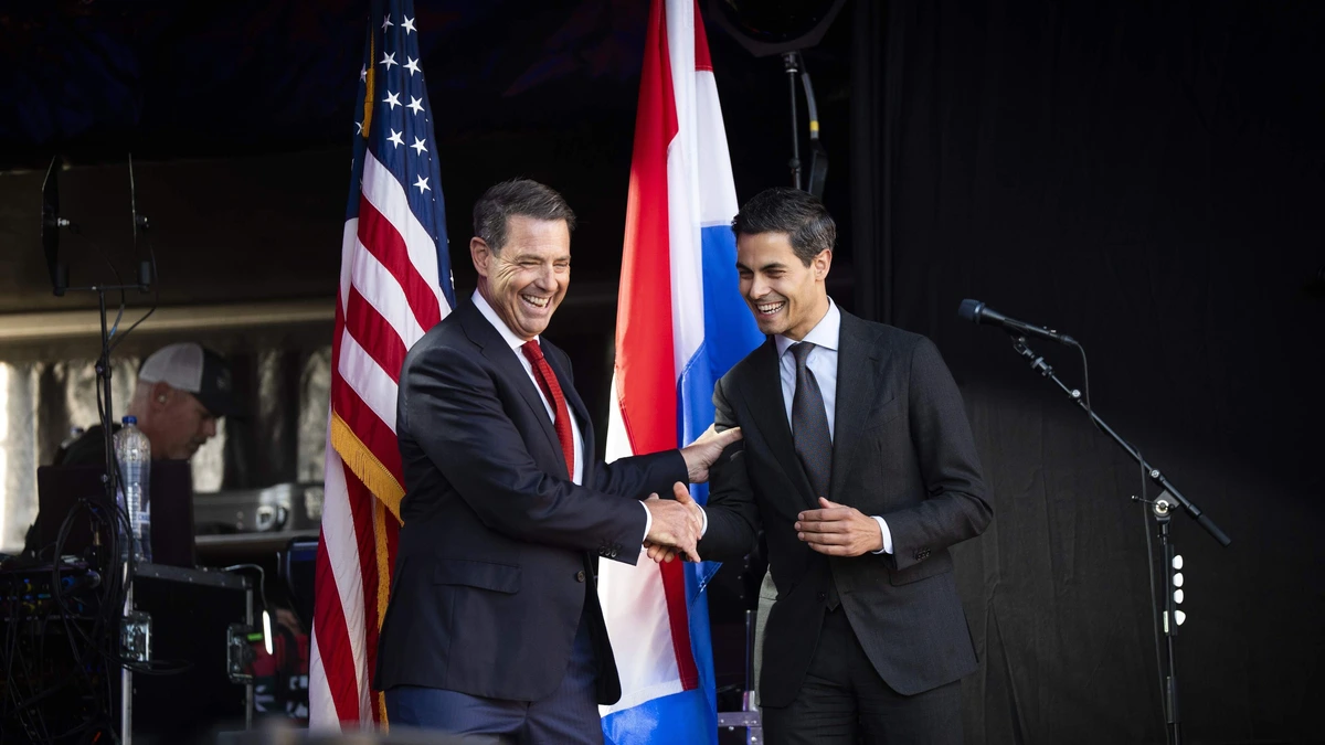 Amerikaanse ambassadeur houdt Haagse viering Onafhankelijkheidsdag rustig vanwege het koningspaar ’down the road’