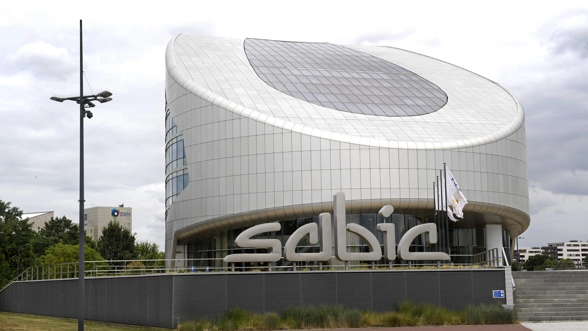 Justitie opent strafrechtelijk onderzoek: heeft plasticfabriek Sabic illegaal PFAS geloosd in Westerschelde?