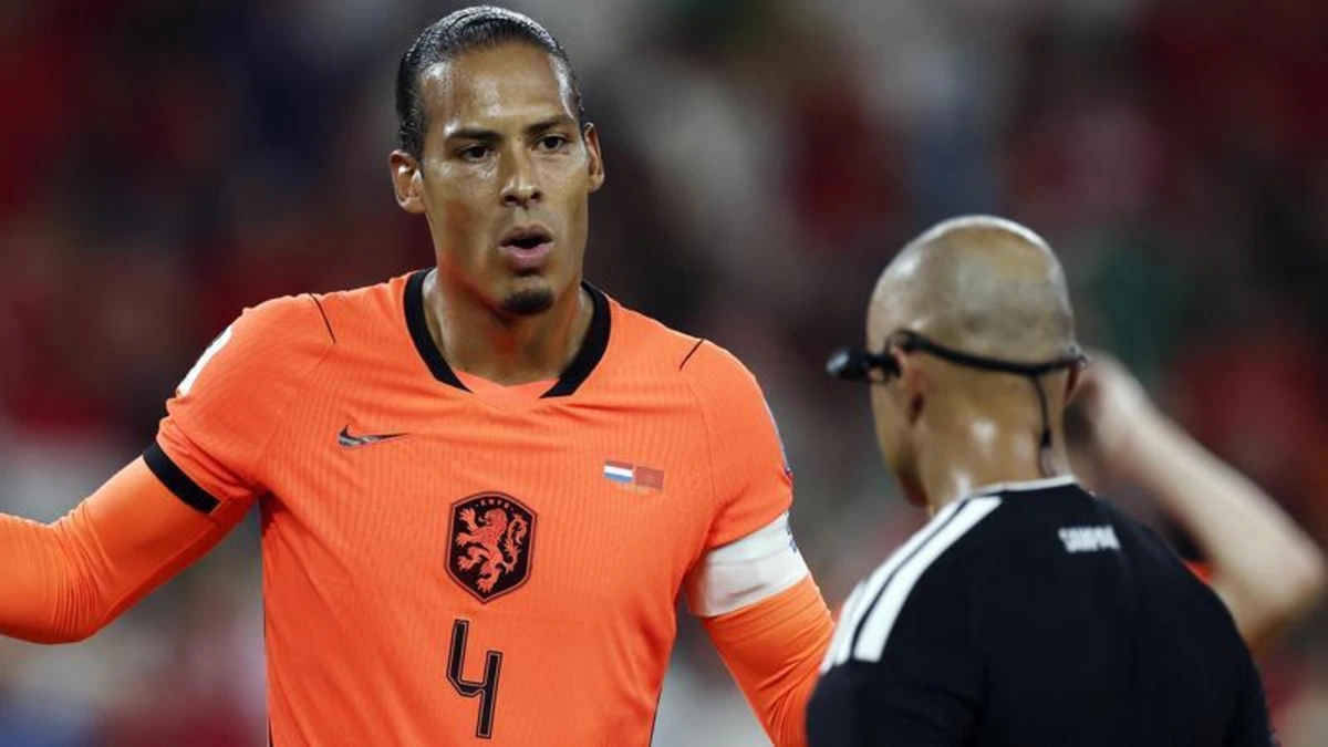 Valentijn Driessen:  'Dit was verkeerde zin in statement Virgil van Dijk'