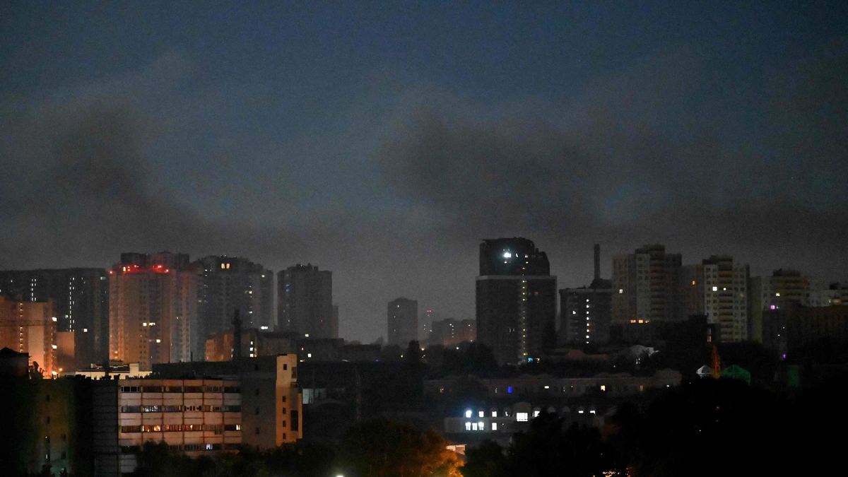 LIVE | Dode in Kiev bij Russische luchtaanval waar Zelenski al voor waarschuwde
