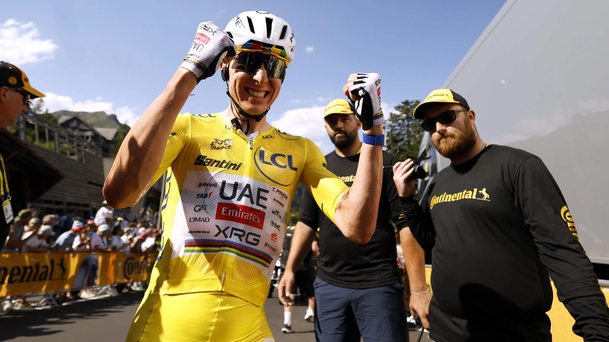 Uitslagen en standen Tour de France: Tadej Pogačar vergroot op ’Quatorze Juillet’ zijn voorsprong, Remco Evenepoel klimt naar podiumplek