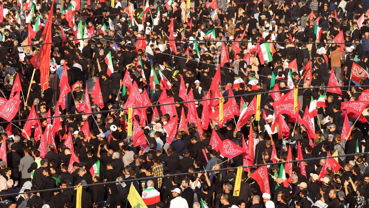 LIVE | Lange rijen in Teheran: uitvaart ayatollah Ali Khamenei trekt massale menigte