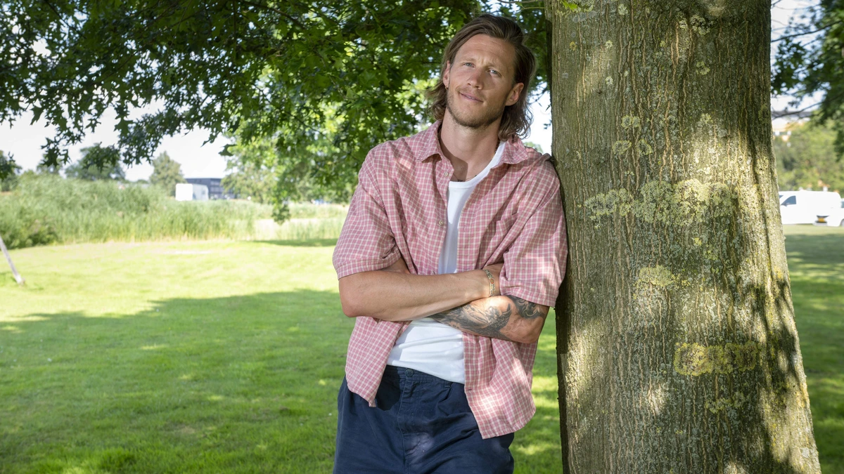 Kersvers FC Twente-spits Wout Weghorst werkt aan beeldvorming: ’Een nagemaakte? Het is soms lastig dat ik zo word weggezet’