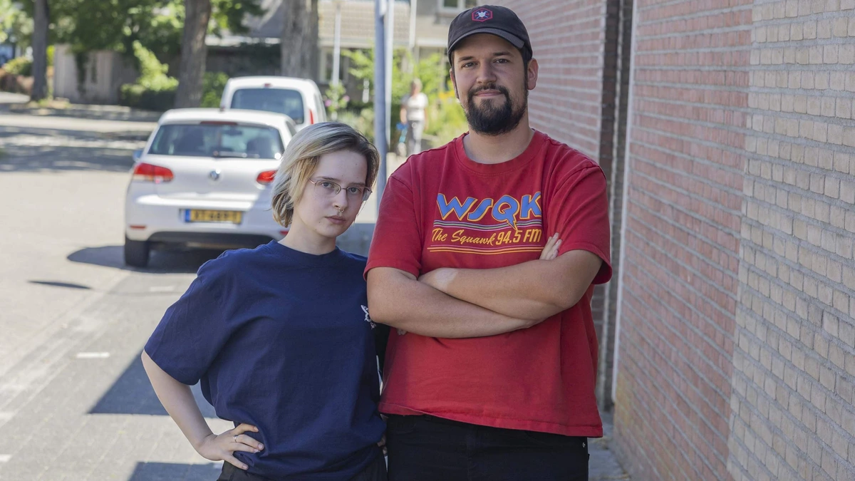 Buurtbewoners gaan patrouilleren na angstaanjagende autobranden in Eindhoven: ’Het moet wel een pyromaan zijn’