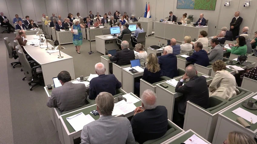 Eerste Kamer stelt stemming over box 3 voorlopig uit, nieuw voorstel beloofd