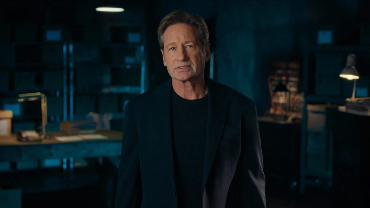 X-files-acteur David Duchovny (65) keert terug als complot-ontmaskeraar: ’De waarheid komt altijd boven tafel’