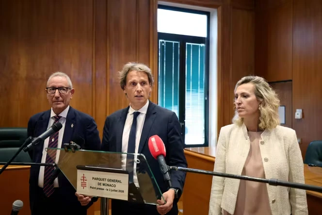 Tentative d’assassinat à Monaco : une femme ukrainienne recherchée par Interpol ; les faits « semblent indiquer » que la suspecte « n’a pas agi seule », selon le parquet
