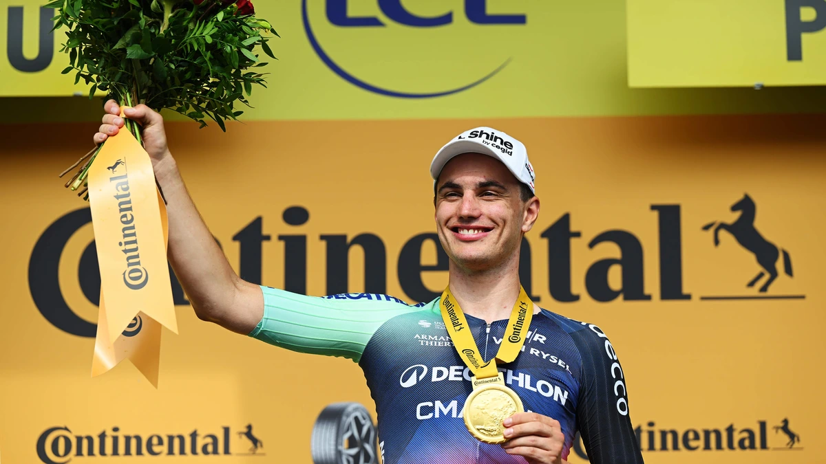 Olav Kooij beloont Franse Decathlon voor vertrouwen met ritzege in Tour en logenstraft Visma-Lease a Bike
