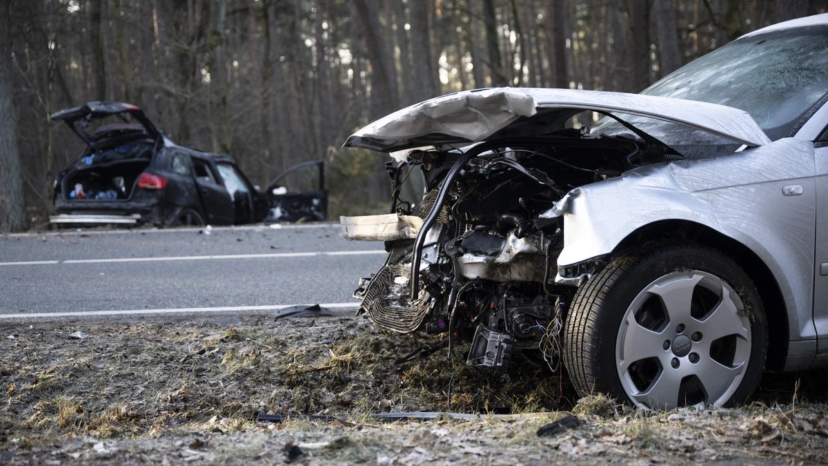 Met de auto op vakantie? Op deze gevaarlijke wegen in Europa kun je je stuur maar beter goed vasthouden