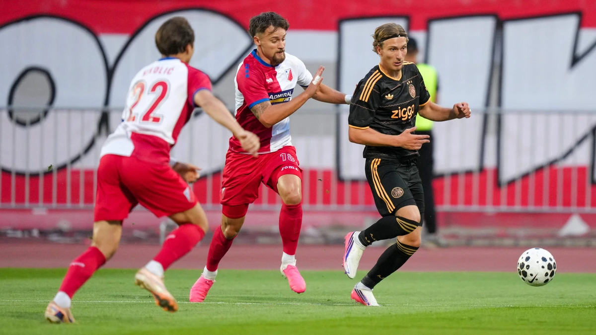 LIVE Conference League | Ajax herstelt zich uitstekend en leidt weer in Servië dankzij Steven Berghuis