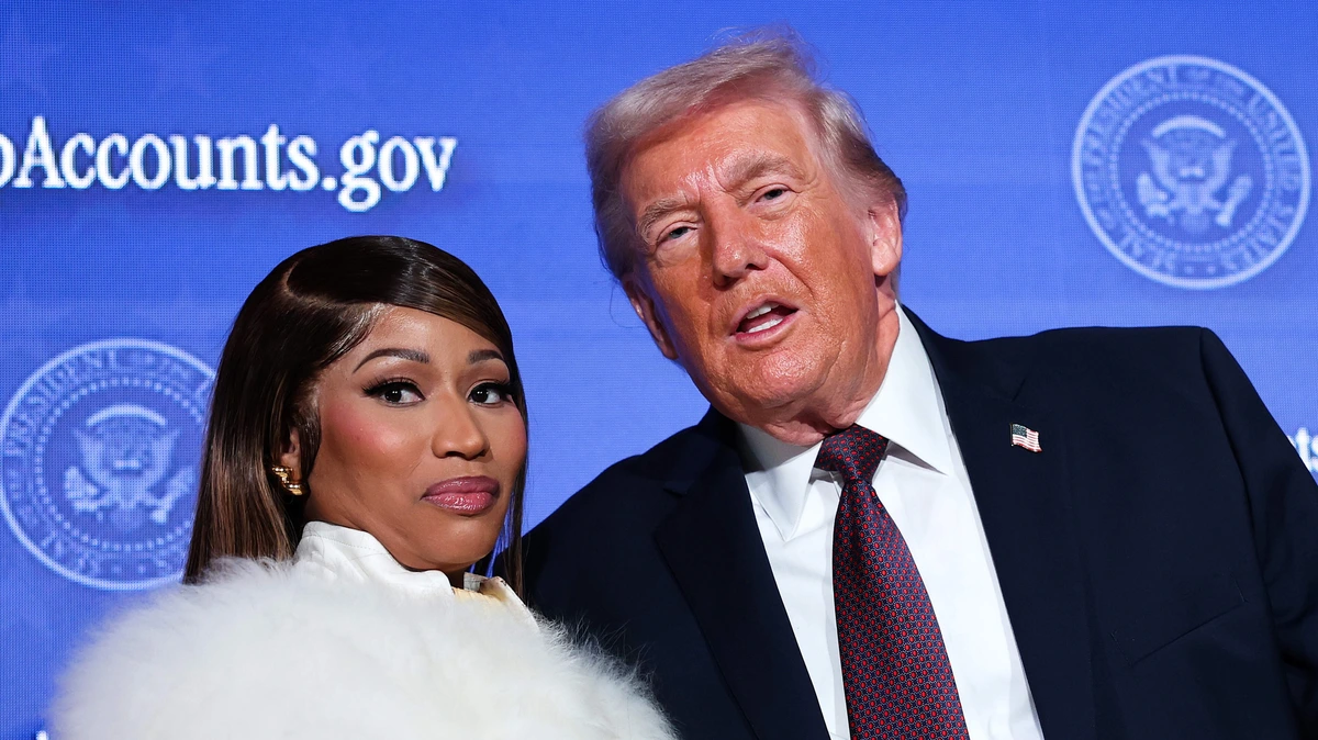 President Trump lovend over Nicki Minaj tijdens lunch in Witte Huis: ’Zo sexy en zo geweldig’