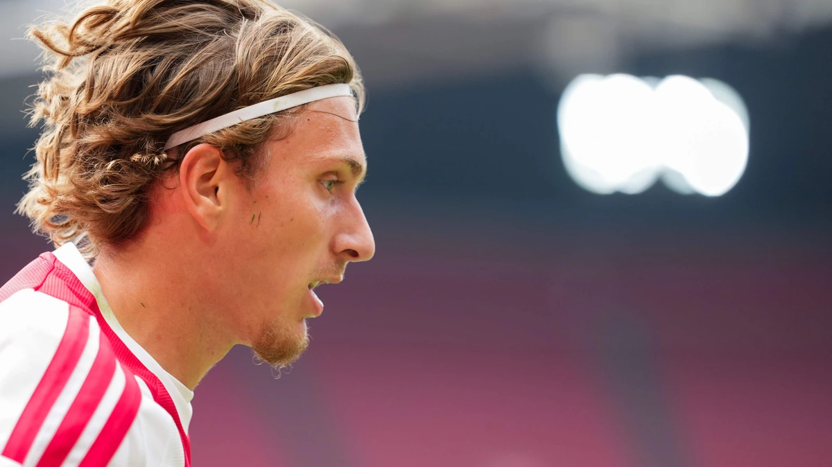 LIVE Conference League | Ajax herstelt de schade razendsnel en komt vlak voor rust op gelijke hoogte tegen Vojvodina