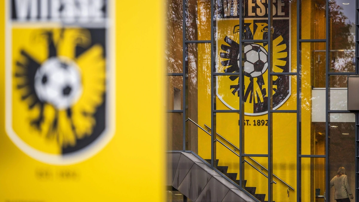 Vitesse kijkt met spanning uit naar belangrijke uitspraak Hoge Raad in door KNVB aangespannen procedure