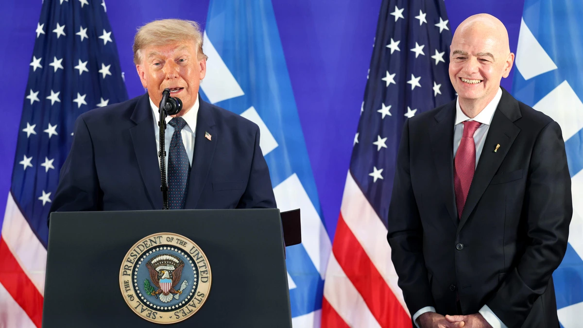 Gianni Infantino en Donald Trump prijzen WK 2026 de hemel in: ’Bijna zes miljard kijkers’