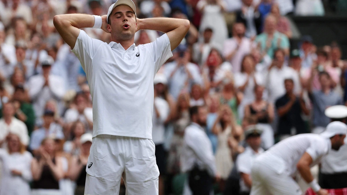 LIVE Wimbledon | Arthur Fery blijft tennissprookje schrijven, partij  Alexander Zverev dinsdag verder door avondklok