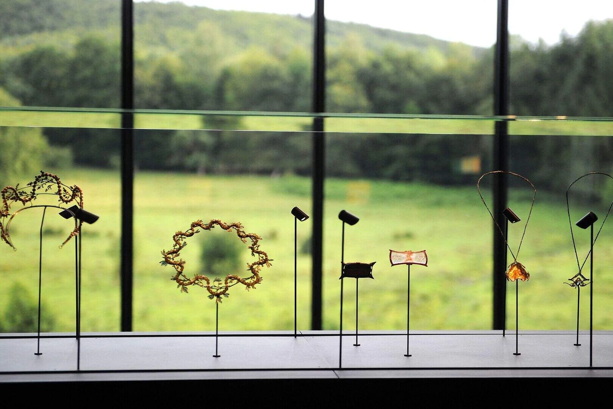 Voor miljoenen euro aan juwelen gestolen uit Lalique-museum in Franse Elzas