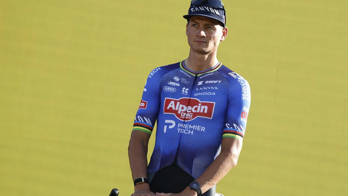 Mathieu van der Poel nog niet op roze babywolk bij fraaie Tour-ploegenpresentatie in Barcelona: ’Pas wanneer kindje geboren is’