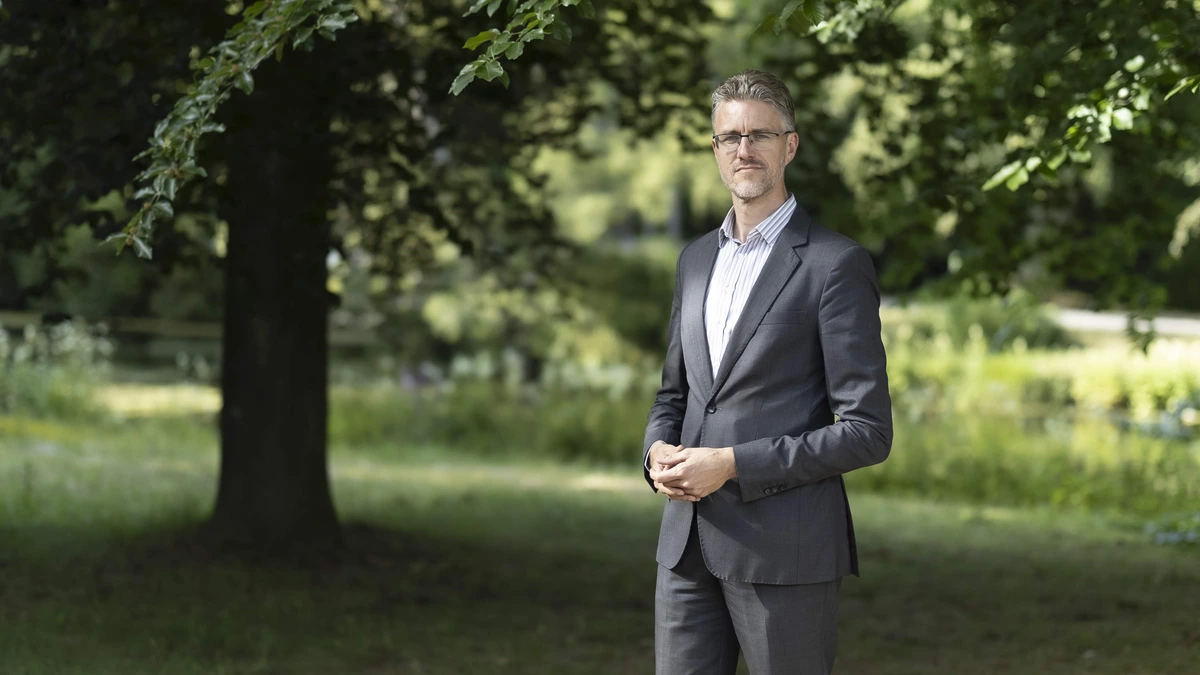 Oekraïne-deskundige Bob Deen blaast uit na nu al chaotisch wereldjaar: ’Ik heb best veel tegenslagen meegemaakt’
