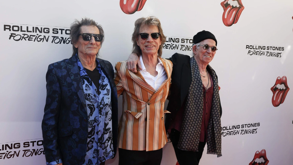 Voetbalclub Kickers ’69 vraagt Mick Jagger om jasje met hun clubpatroon