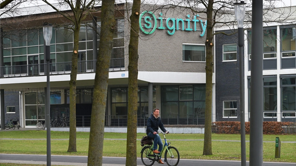 Lichtproducent Signify boekt minder omzet en winst