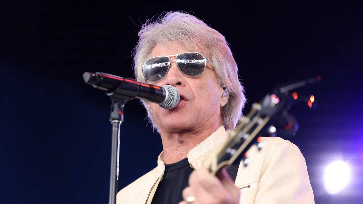 Bon Jovi breekt show in New York af door stemproblemen