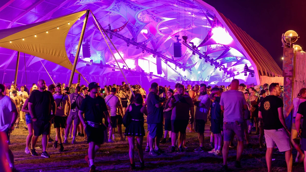 Defqon-fans massaal online: Endshow binnen halve dag 275.000 keer bekeken