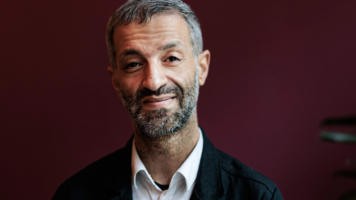’Onvindbare’ Tofik Dibi blijft ondanks woonproblemen voorlopig gewoon raadslid