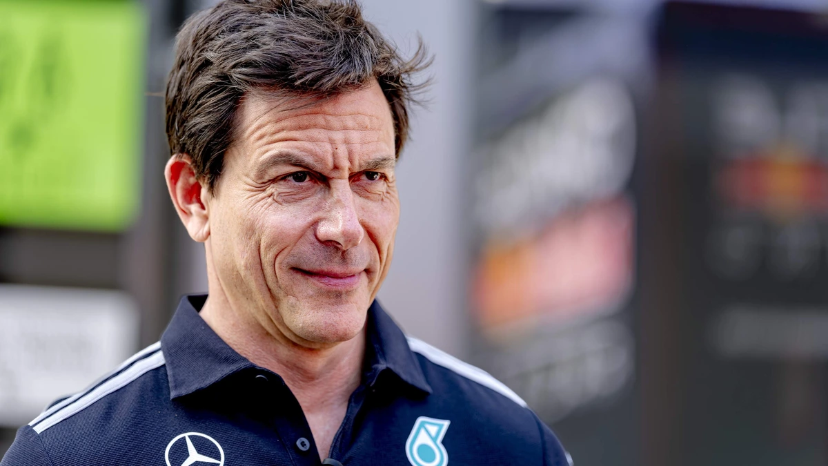 Toto Wolff vergelijkt engineers van andere teams met ’Teletubbies’, Oscar Piastri haalt uit naar Carlos Sainz