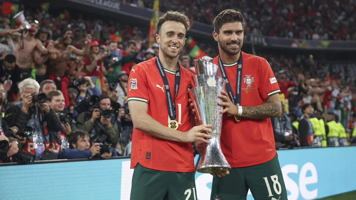 Ruben Neves een jaar na overlijden Jota: ’Ik praat nog steeds in een WhatsApp-groep met Diogo’