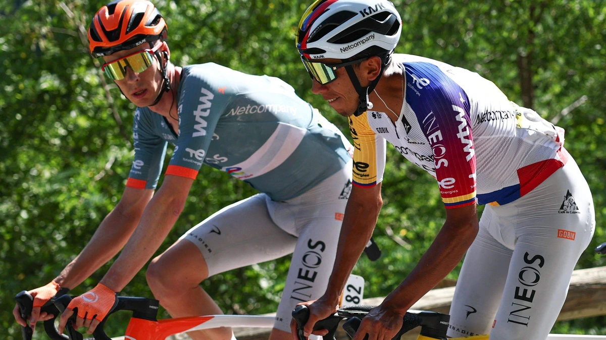 LIVE Tour de France | Sepp Kuss lost Thymen Arensman, Tadej Pogacar rijdt weg bij favorieten