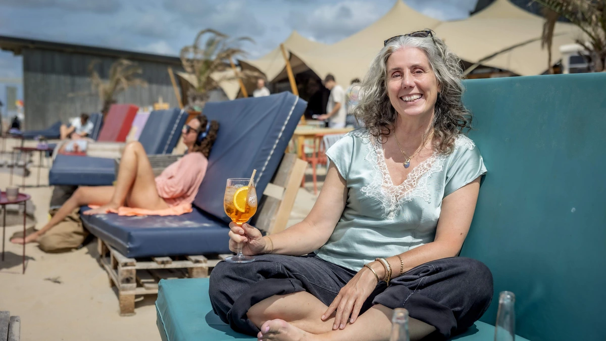 Tanja (50) blijft tijdens de zomervakantie in Nederland: ’Zonde om veel geld uit te geven aan een reis als je het in hier ook heerlijk hebt’
