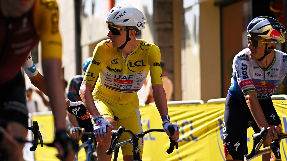 LIVE Tour de France | Onrustig begin in zware rit, Tadej Pogacar neemt geen risico en rijdt gat zelf dicht