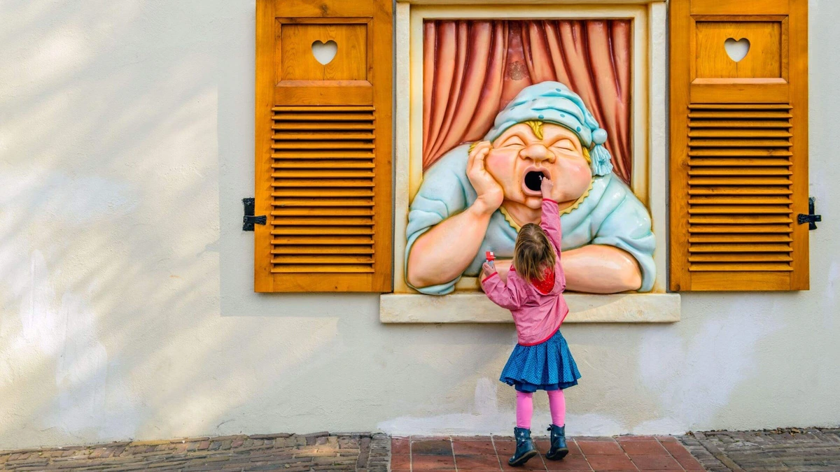 Praat mee: Moet de Efteling stoppen met onbeperkt frisdrank schenken?