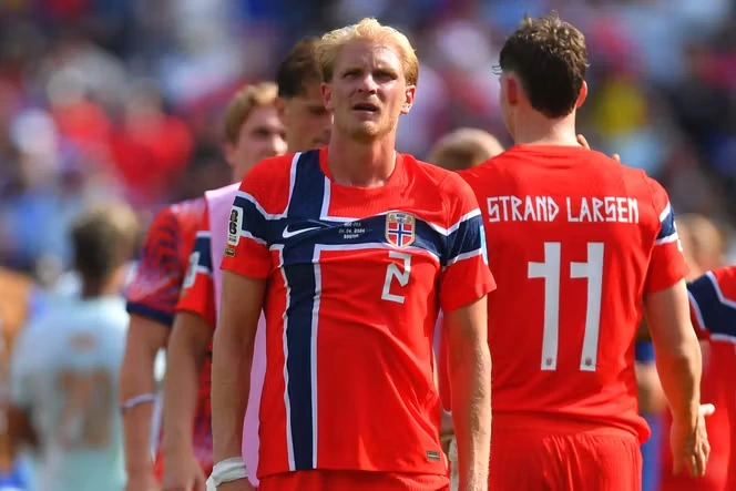 Brésil-Norvège : Morten Thorsby, le joueur norvégien qui a alerté la FIFA sur les risques liés aux chaleurs extrêmes lors de la Coupe du monde 2026