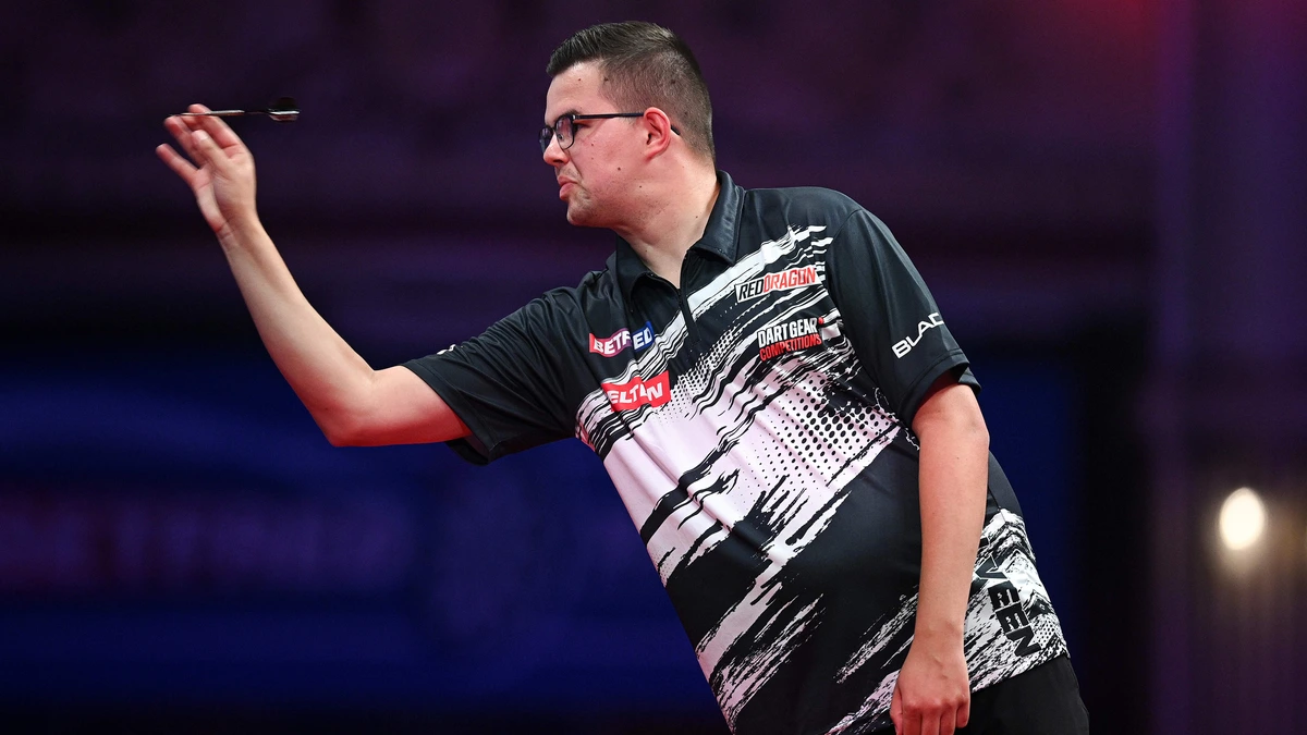 Gian van Veen schudt James Wade van zich af en zorgt ervoor dat ’Nederlandse’ finale nog altijd mogelijk is op World Matchplay