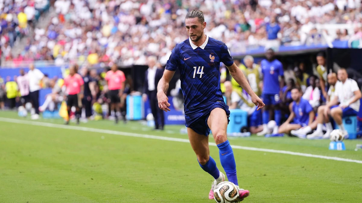 Adrien Rabiot wijst ploeggenoten terecht na nederlaag tegen Engeland: ’Sommige gedragingen waren onacceptabel’
