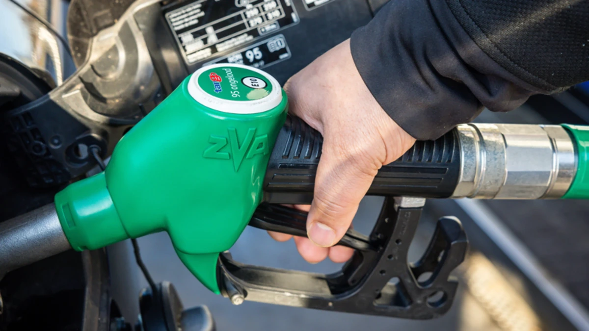 ‘Benzineprijs wordt zo alleen maar hoger en hoger’