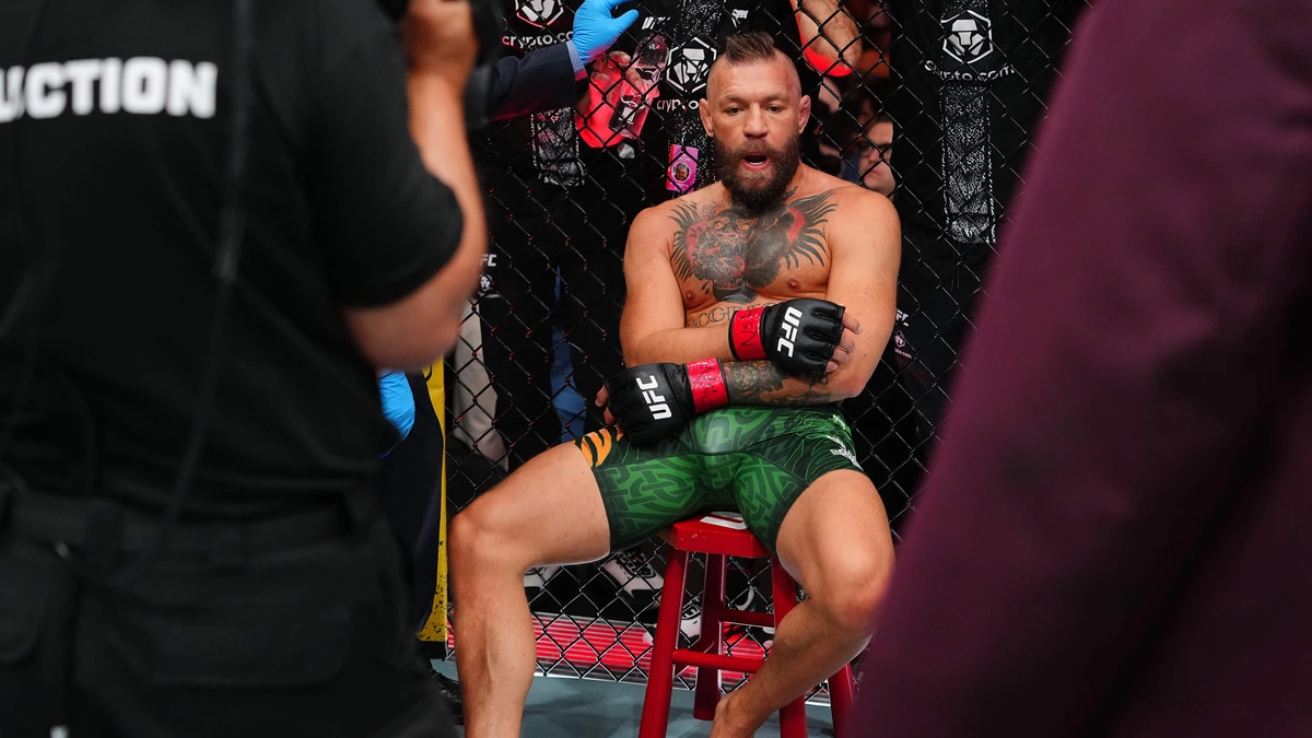 Conor McGregor moet na veelbesproken rentree van 69 seconden operatie ondergaan