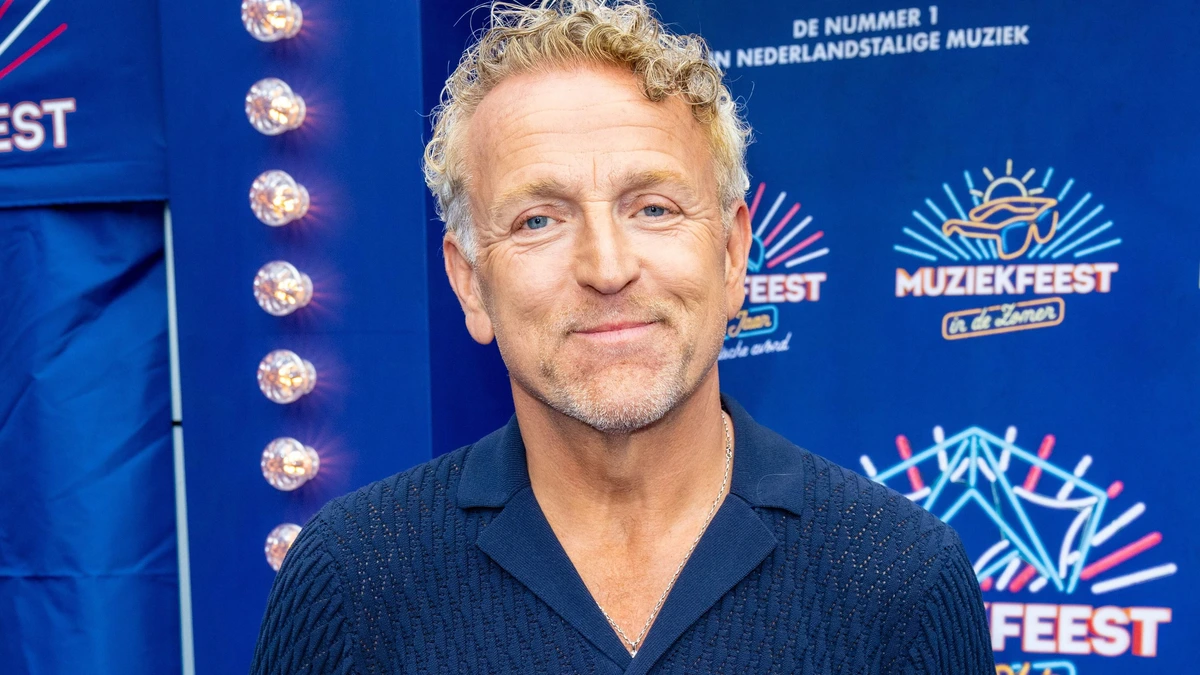 Gordon (57) na verwarring over ’leuke televisieklussen’ bij RTL, waar zender niets van wist: ’Interne communicatie niet optimaal’