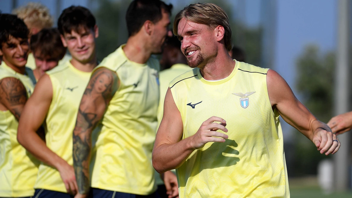 Kenneth Taylor en Lazio-trainer Gennaro Gattuso roken vredespijp na incident op training