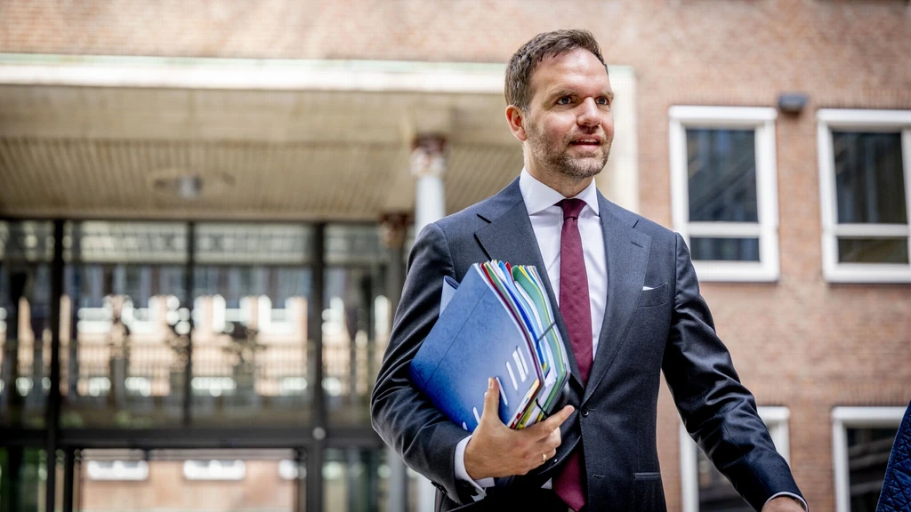 Defensie gaat nauw samenwerken met dronebedrijf, wil 'gouden aandeel'
