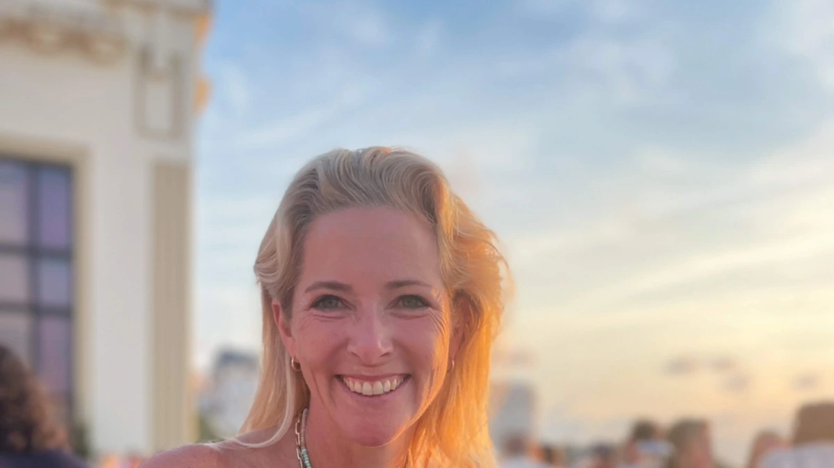Misja (53): ’Ik ben heel tevreden met mijn leven, het enige waar ik soms tegenaan loop, is dat ik snel stress ervaar’