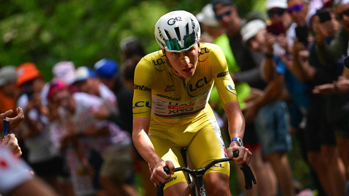 LIVE Tour de France | Tadej Pogacar versnelt, alleen Isaac del Toro en Remco Evenepoel volgen; opgave Jonas Vingegaard