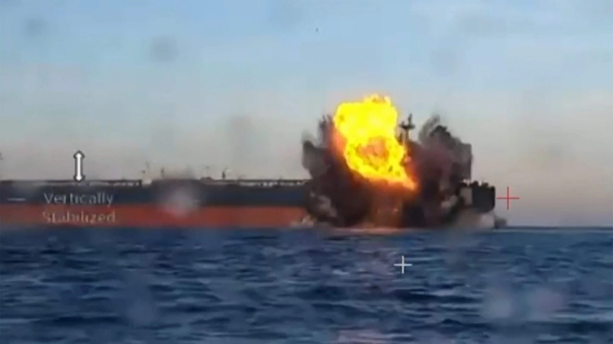 LIVE | Kiev meldt opnieuw aanvallen op Zee van Azov: ’afgelopen tijd meer dan honderd vaartuigen getroffen’