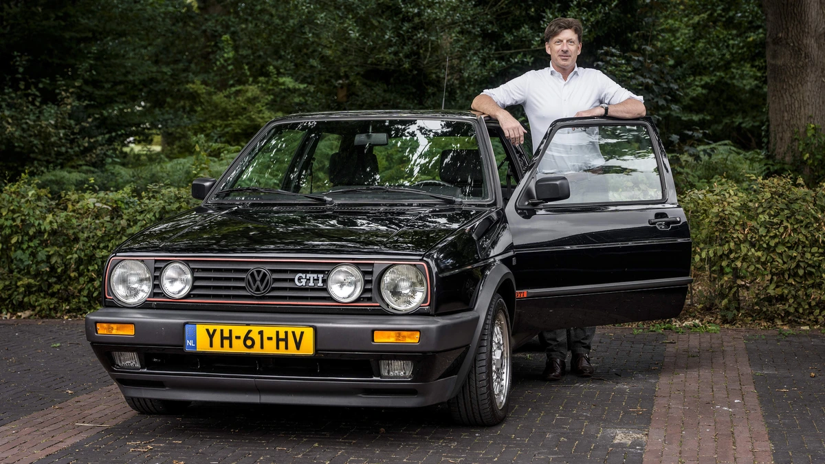 Mark (51) stak jarenlang al zijn vrije uren in een rammelbak: nu is de ’oude’ Golf GTI duizenden euro’s waard