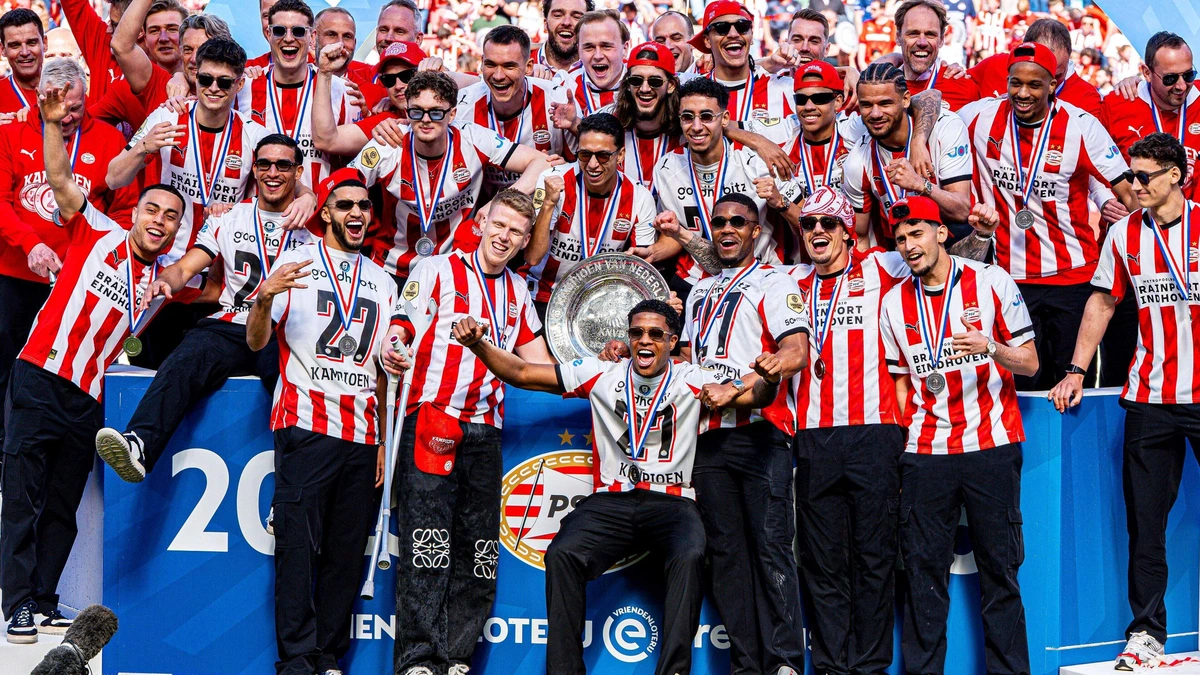 Landskampioen ontvangt dit Eredivisie-seizoen bijzondere gouden schaal