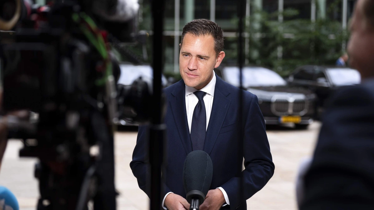 Oppositie tast in het duister over begroting terwijl deadline nadert, coalitie moet er eerst met elkaar uitkomen