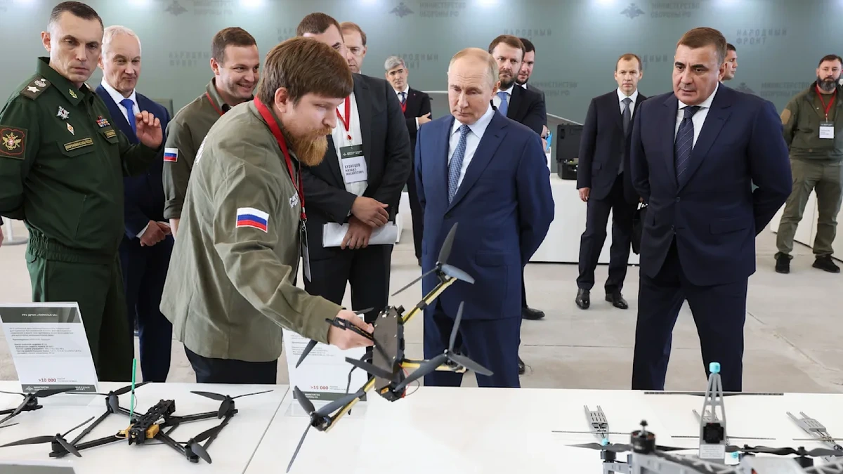 Vertrauter von Putin: Chef von Drohnenfirma mit Autobombe schwer verletzt