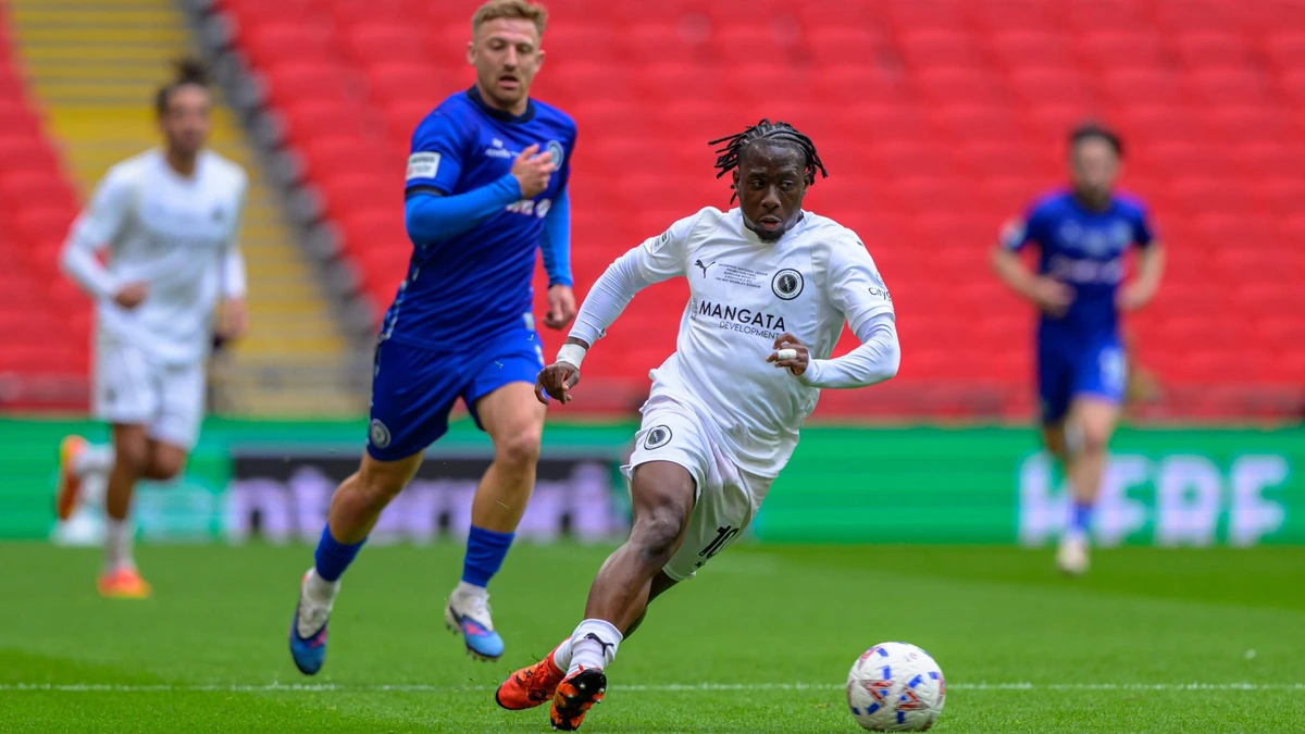 Zweedse topclub doet waanzinnig miljoenenbod op... amateurspeler uit Engelse vijfde klasse